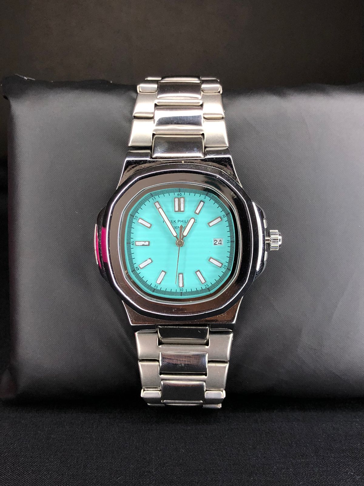 Aqua Casual Dress Watch