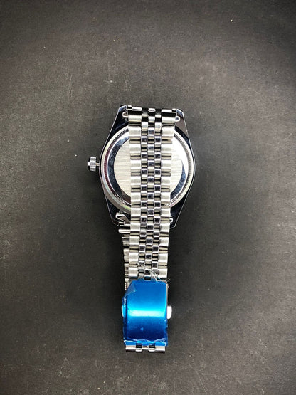 Black Dial Everyday Watch
