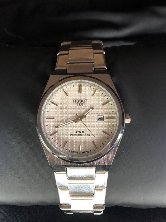 Sleek Casualwear Everyday Watch