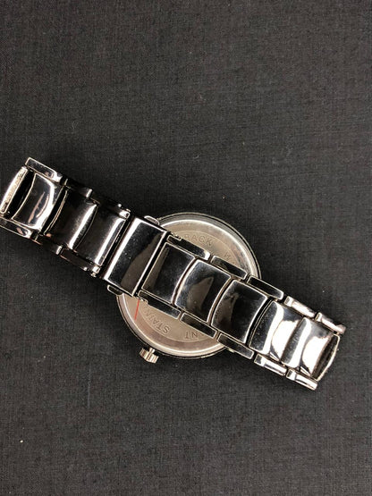 Elegant White Roman Dial