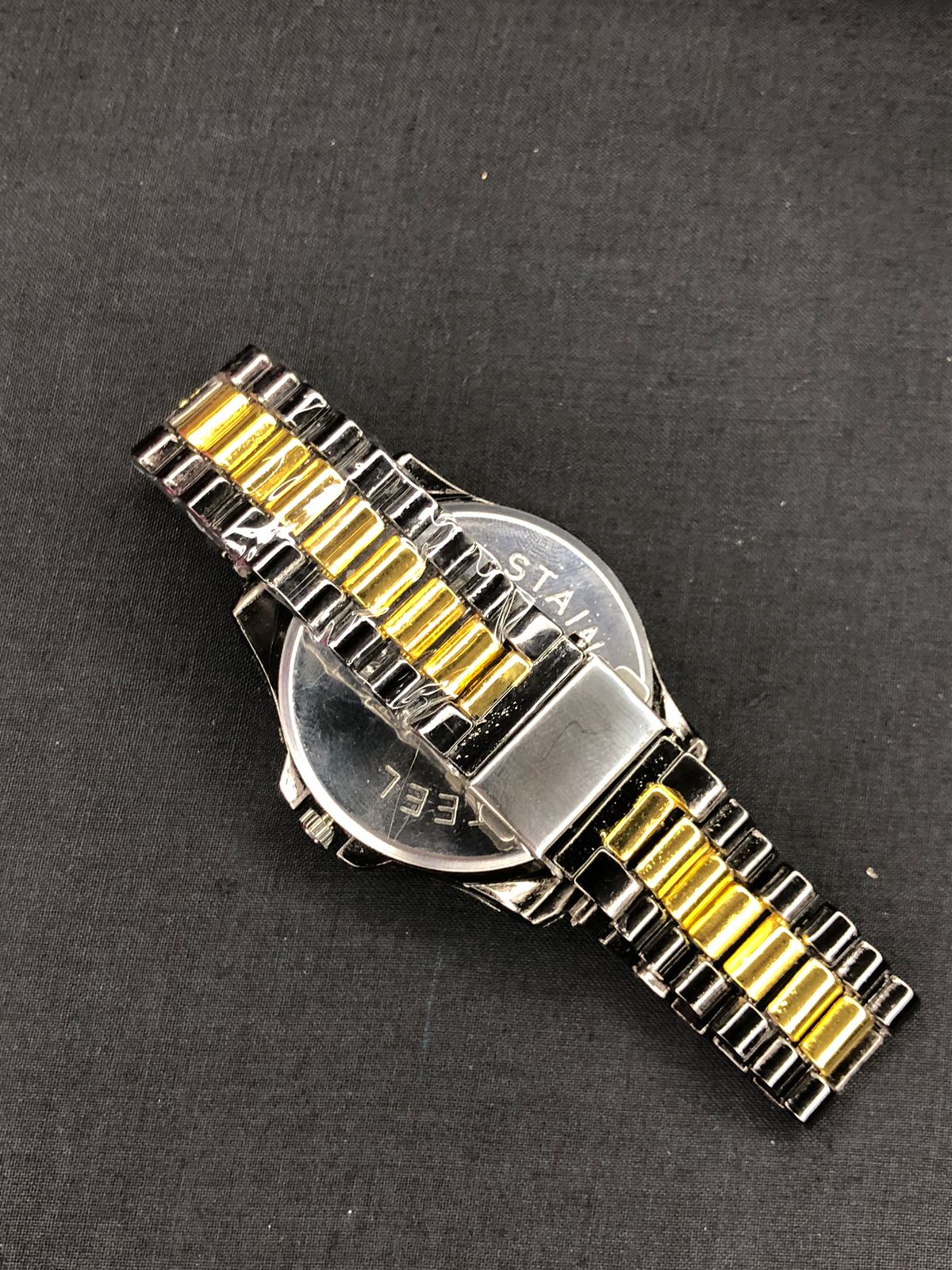 Luxury Gold Black Wristwatch